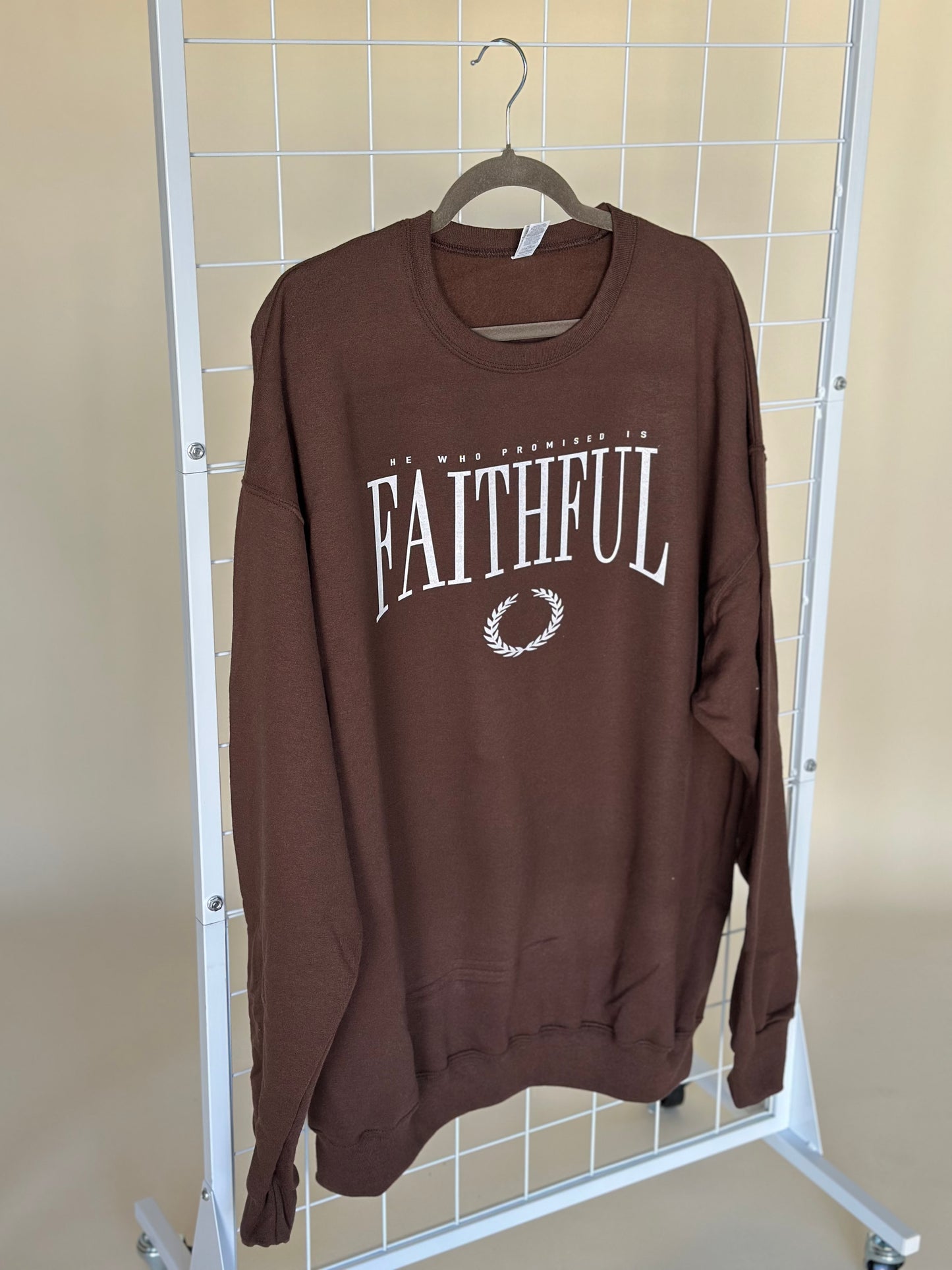 Faithful Sweatshirt - Brown