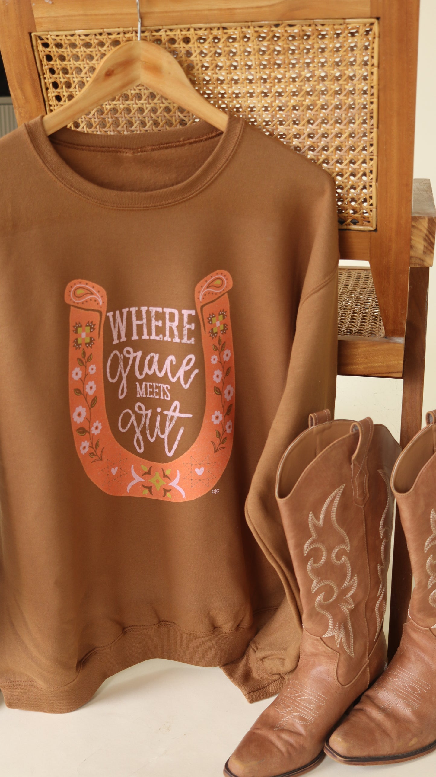Horseshoe Western Where Grace Meets Graphic Apparel